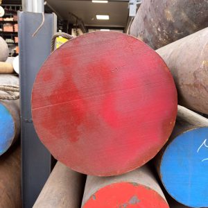 ترکیب شیمیایی فولاد VCN200 شامل کربن، نیکل، کروم و مولیبدن